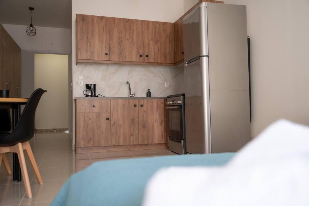 Anesis Airport Rooms 204 코로피온 외부 사진